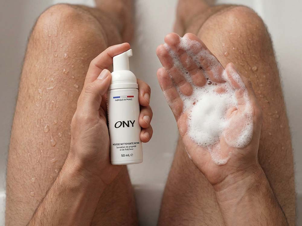 Mousse nettoyante intime